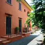 Podere San Filippo B&b-apartment-pet Friendly-rent Bike&bike Friendly Frühstückspension