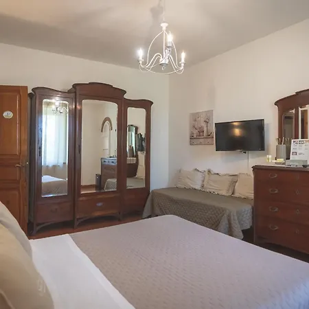 Bed & Breakfast Podere San Filippo B&b-apartment-pet Friendly-rent Bike And Bike Friendly Bibbona