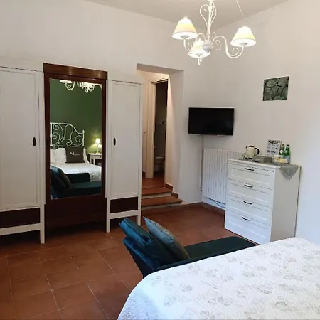 Podere San Filippo B&b-apartment-pet Friendly-rent Bike And Bike Friendly Bibbona