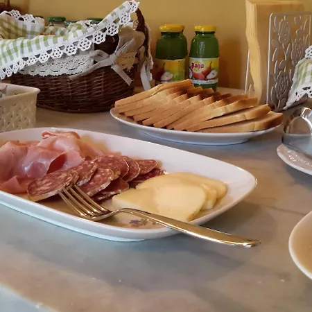 Oda ve Kahvaltı Podere San Filippo B&b-apartment-pet Friendly-bike Friendly